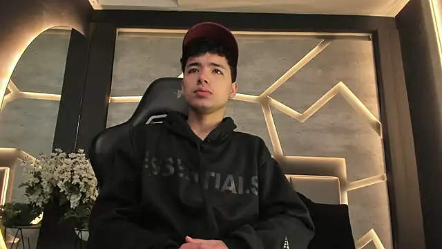 Matt Wolf  online show from 01-10-26, 11:34