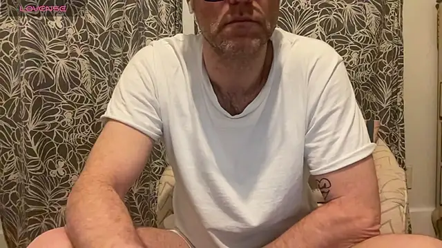 Snapshot of wolverinedream chatting on 02-06-26, 03:11 wolverinedream online show from 02-06-26, 03:11