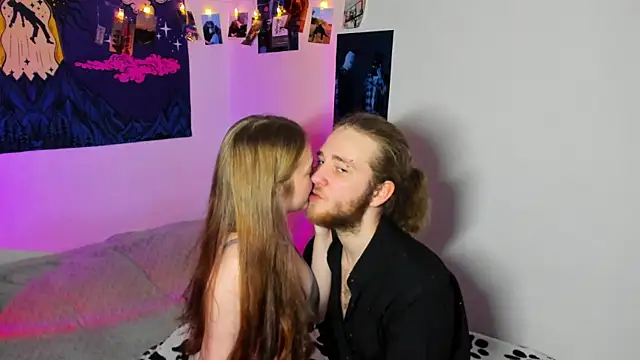 swiity room  online show from 01-08-26, 03:14