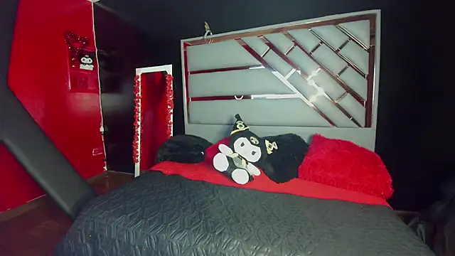 Mia Miller001 online show from 02-16-26, 09:00