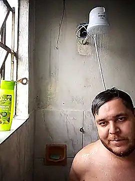 Snapshot of gordinhoCRZ2 chatting on 01-06-26, 08:23 gordinhoCRZ2 online show from 01-06-26, 08:23