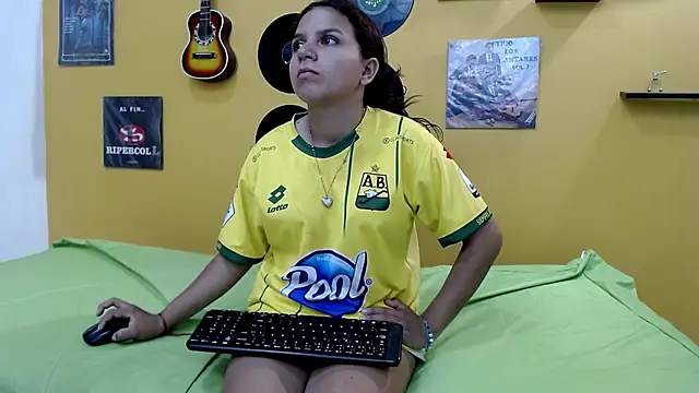 marcelasweet457 online show from 02-26-26, 01:21