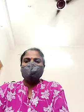 Snapshot of Tamil_Maha69 chatting on 02-14-26, 06:43 Tamil Maha69 online show from 02-14-26, 06:43