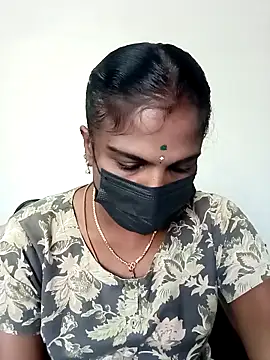 Snapshot of Tamil_Maha69 chatting on 02-23-26, 05:05 Tamil Maha69 online show from 02-23-26, 05:05