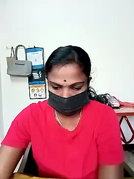 Snapshot of Tamil_Maha69 chatting on 02-28-26, 02:45 Tamil Maha69 online show from 02-28-26, 02:45