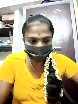 Snapshot of Tamil_Maha69 chatting on 03-01-26, 07:16 Tamil Maha69 online show from 03-01-26, 07:16