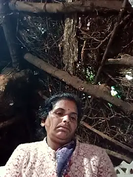 Snapshot of Manvi_hote chatting on 01-10-26, 02:35 Manvi hote online show from 01-10-26, 02:35