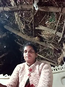 Snapshot of Manvi_hote chatting on 01-10-26, 03:47 Manvi hote online show from 01-10-26, 03:47