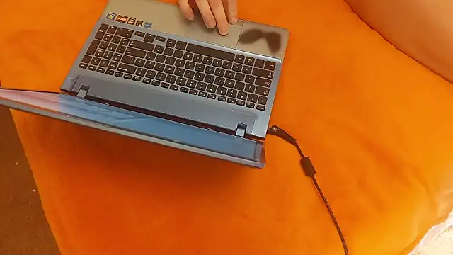 Spatgirl online show from 02-06-26, 07:28