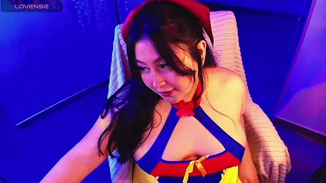 Snapshot of Sweet_lenna chatting on 02-09-26, 08:46 Sweet lenna online show from 02-09-26, 08:46