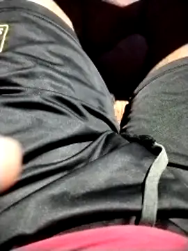 Snapshot of Danu2005dsa chatting on 03-03-26, 06:58 Danu2005dsa online show from 03-03-26, 06:58