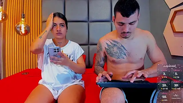 Snapshot of ZOE_GIANLUCA chatting on 02-17-26, 12:40 ZOE GIANLUCA online show from 02-17-26, 12:40