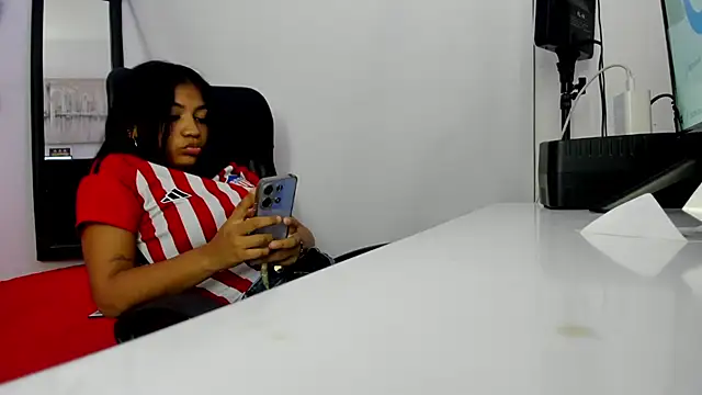 Yuleimys rosse online show from 01-16-26, 07:12