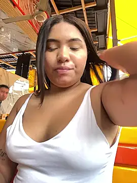 Mishell Sharman  online show from 01-16-26, 01:48