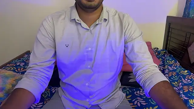 Ruthless guyy online show from 03-18-26, 04:32