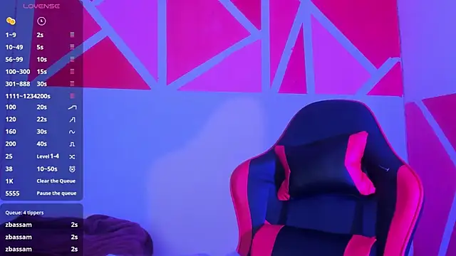 abril onnel online show from 03-11-26, 07:31