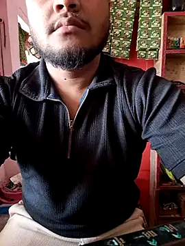 RaiStarrrr0-9 online show from 01-09-26, 04:37