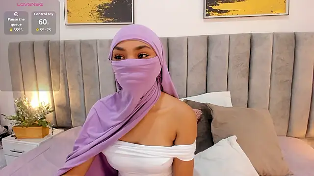 Snapshot of _Tariq chatting on 01-14-26, 10:10 Tariq online show from 01-14-26, 10:10