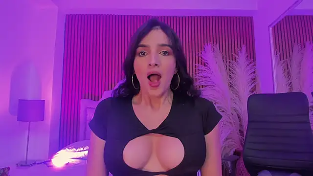 Violett hott  online show from 02-02-26, 12:37