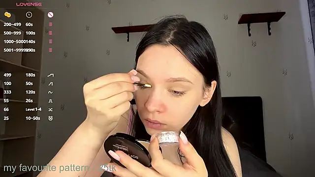 DebbiAbramian online show from 01-16-26, 12:42