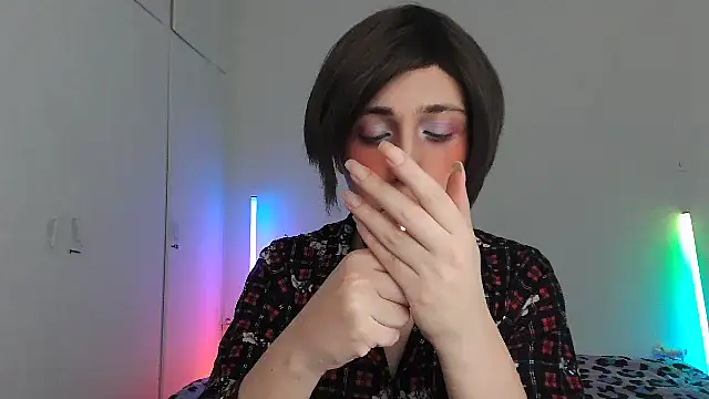 Snapshot of HoneyValentine chatting on 02-26-26, 08:41 HoneyValentine online show from 02-26-26, 08:41