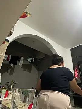 cutiepeach   online show from 01-10-26, 01:18