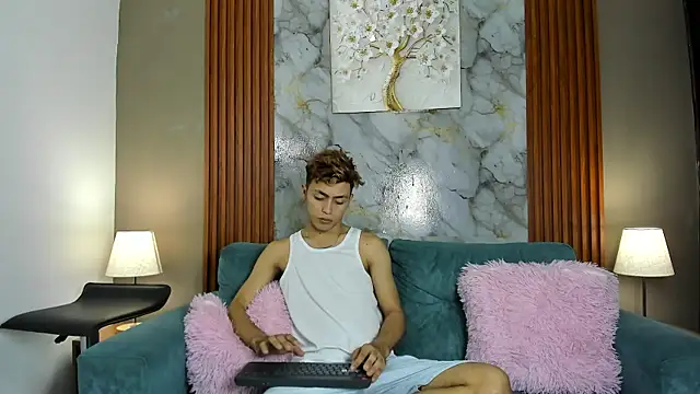 AVENGER BOYS2026 online show from 03-02-26, 07:32