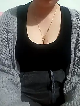 Tulip Giang online show from 01-06-26, 10:41