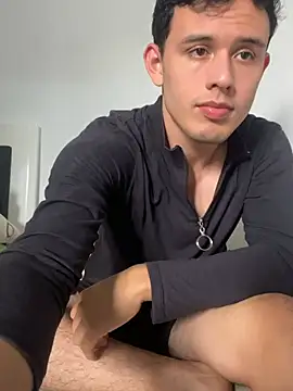 Keylerth  online show from 02-02-26, 07:01