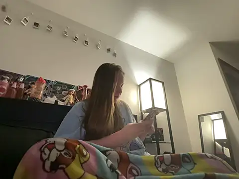 Snapshot of prettygirltracy_12 chatting on 01-07-26, 08:17 prettygirltracy 12 online show from 01-07-26, 08:17