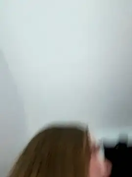 Snapshot of prettygirltracy_12 chatting on 01-09-26, 04:15 prettygirltracy 12 online show from 01-09-26, 04:15