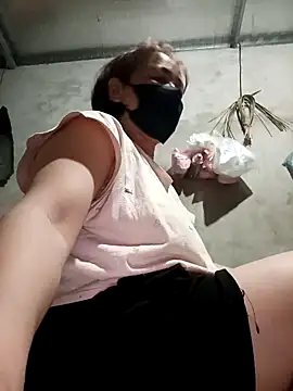 Lyna sexy24 online show from 02-27-26, 08:42