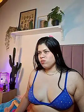 Snapshot of adhara-walk chatting on 01-13-26, 01:44 adhara-walk online show from 01-13-26, 01:44