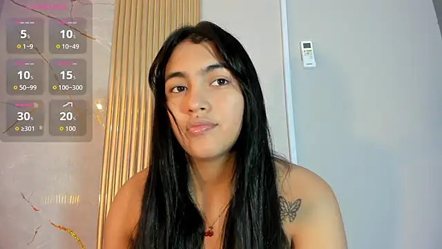 Snapshot of AlanaBlair_ chatting on 02-15-26, 12:47 AlanaBlair online show from 02-15-26, 12:47