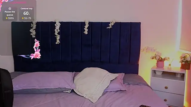 DulceRouss  online show from 03-30-26, 11:44