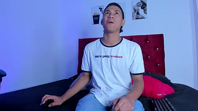 Liamsubtle01 online show from 01-09-26, 05:48