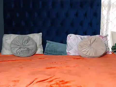 SexyLadyBoobsxx05 online show from 01-12-26, 04:12