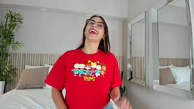 Snapshot of IrisHarpen chatting on 01-09-26, 11:46 IrisHarpen online show from 01-09-26, 11:46