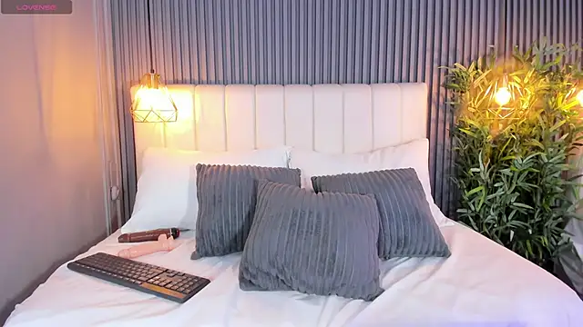 Snapshot of LunaKarther chatting on 02-07-26, 10:08 LunaKarther online show from 02-07-26, 10:08