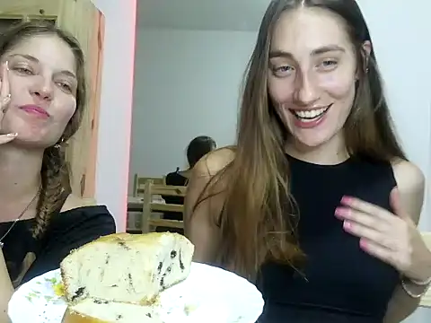 Snapshot of Noracherry chatting on 02-23-26, 11:13 Noracherry online show from 02-23-26, 11:13