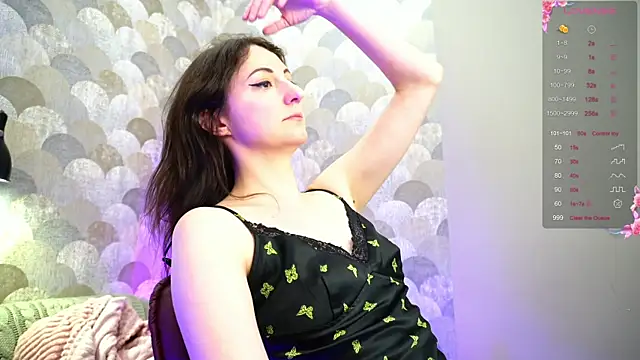 Ruby blossom  online show from 01-18-26, 09:18