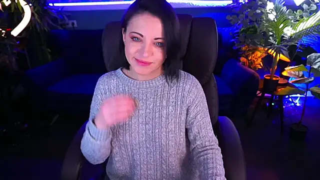 Dafni Monn online show from 01-14-25, 07:17