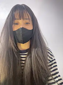 Snapshot of Dau_123 chatting on 02-21-26, 11:22 Dau 123 online show from 02-21-26, 11:22