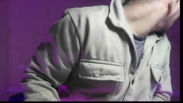 Snapshot of CutieVibe01 chatting on 02-13-26, 09:49 CutieVibe01 online show from 02-13-26, 09:49