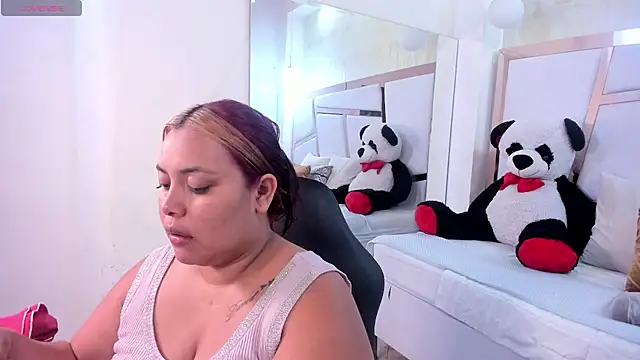 tatikanyx online show from 03-04-26, 12:00