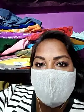 Snapshot of Tamil_Hot_Priya chatting on 02-07-26, 02:10 Tamil Hot Priya online show from 02-07-26, 02:10