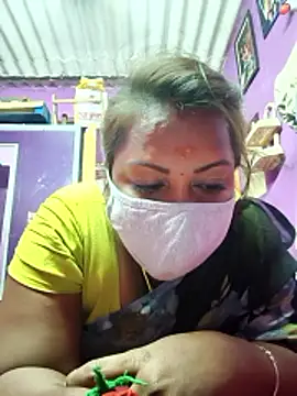 Snapshot of Tamil_Hot_Priya chatting on 02-16-26, 04:58 Tamil Hot Priya online show from 02-16-26, 04:58