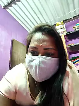 Snapshot of Tamil_Hot_Priya chatting on 02-17-26, 06:10 Tamil Hot Priya online show from 02-17-26, 06:10