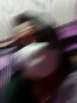 Snapshot of Tamil_Hot_Priya chatting on 02-20-26, 04:09 Tamil Hot Priya online show from 02-20-26, 04:09