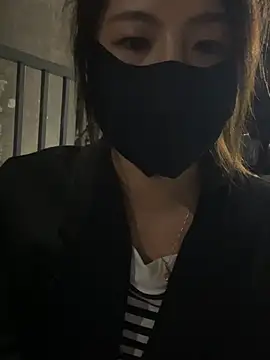 Snapshot of mi-ki1314 chatting on 02-22-26, 02:59 mi-ki1314 online show from 02-22-26, 02:59